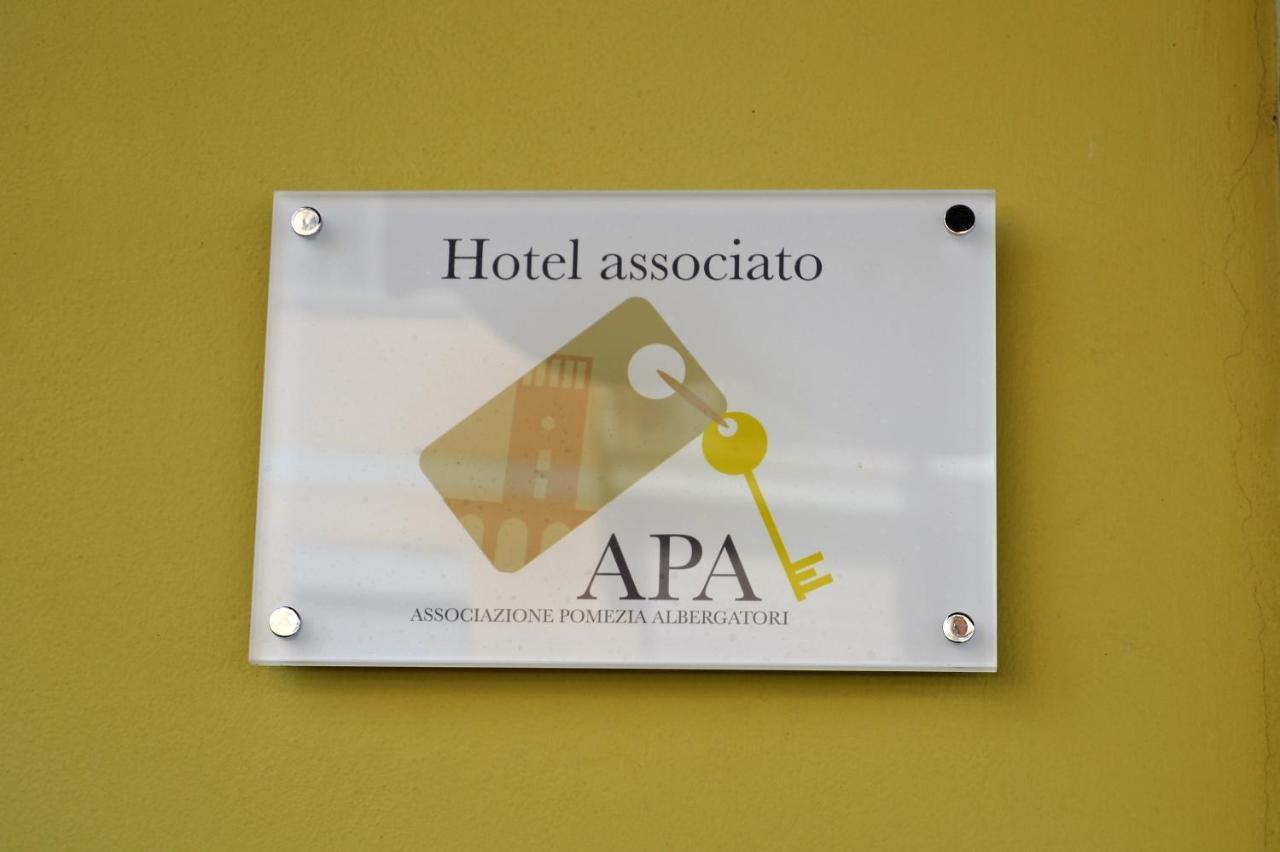 Hotel Facioni Pomezia Exterior photo